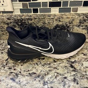 Nike Golf Shoes, black color, size 10